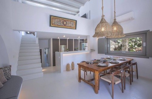 Mykonos Town Villa | My Rental Homes - Villa Ermione with private pool sea view