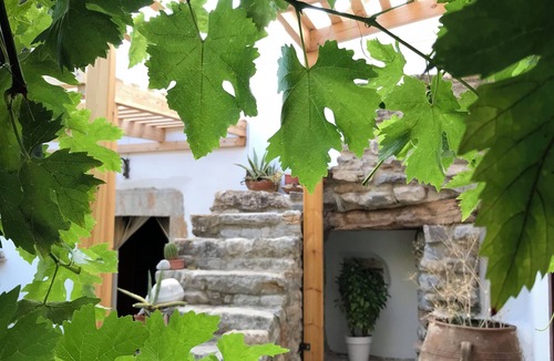 Minoa Pediada House | Mylopetra Four Seasons Traditional House