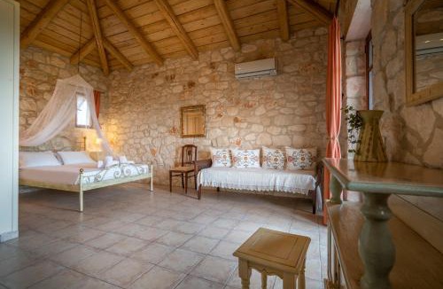Vasilikos House | Myrties stone houses - Ta Petrina