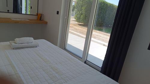 Daratsos Villa | Myrto Villa heated pool