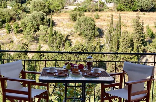 Dhrakata Apartment | Myrtos Cottages Thalia