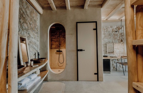 Nea Cryssi Akti Hotel | Mythic Paros