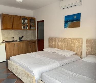 Qerek House | N'Gjaci Guest House