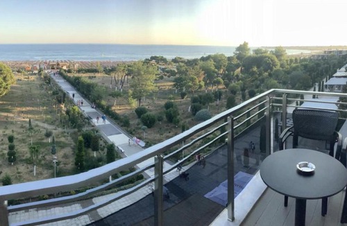 Velipoje Apartment | N10 Fishta Suite