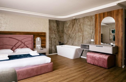 Dushanovë Hotel | Nafron Hotel