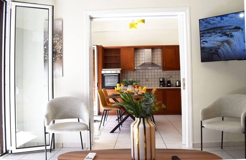 Chania Town House | NAMA -Central Vacation rental with free parking only 900m far from Venetian Port