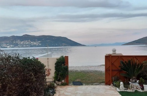 Porto Rafti Apartment | Nana's philoxenia
