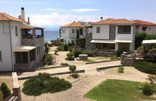 Platanidia House | Nautilus Beach Home