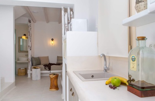 Naxos Town Villa | Naxian Lounge Villas | Villa III with private pool