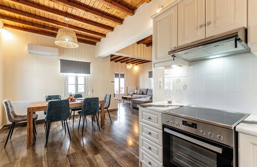 Agia Anna House | Naxian Queen Luxury Villas & Suites