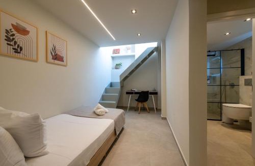 Kalamata Marina Apartment | Neilis - Modern Retreat in Central Kalamata