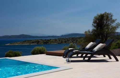 Meganisi Villa | Nema Villas