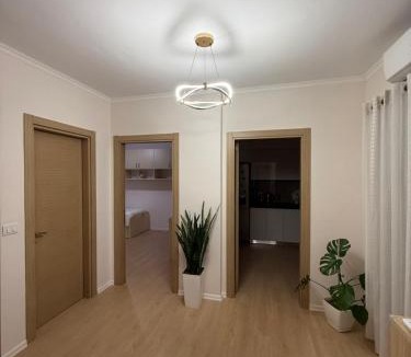Kamez Apartment | Nene Tereza Airport Apartment
