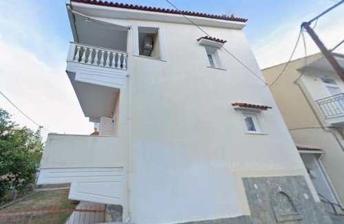 Anatolikos Sinikismos Apartment | Nerea Apartment Kalamata- Cozy stay near the beach