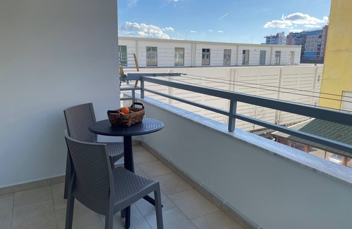 Kashar Apartment | Next to the South&North Terminal Apartment