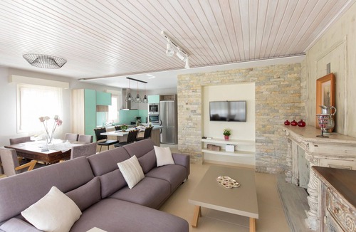 Paleokastro House | Nice home in Samos with private swimming pool, can be inside or outside