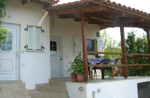 Kakovatos House | NIKOS