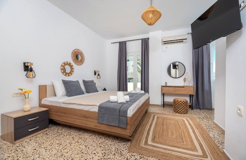 Karterados Hotel | Nikos Hotel