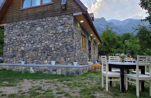 Shale House | Nini Guesthouse Theth