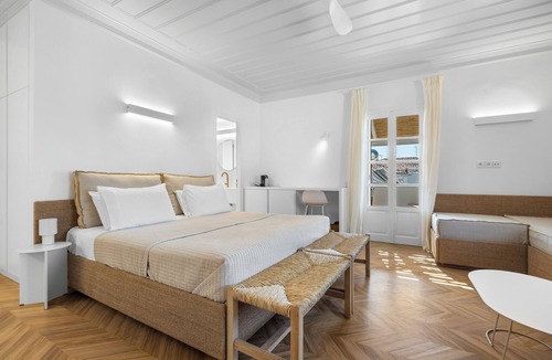 Spetses House | Niriides Guesthouse