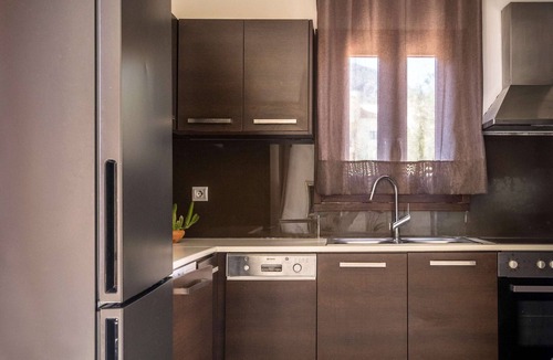 Hersonissos Centre Villa | Niriides Villas | Dafne | Villa 3-bedrooms with private pool