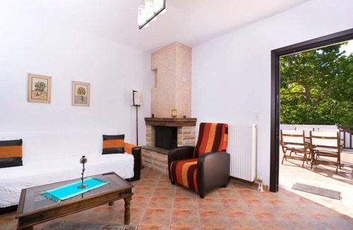 Megalos Prinos Apartment | No5- Kallipso First floor apartment with 2 bedrooms