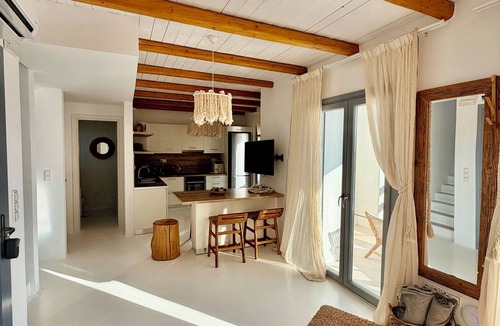Kastraki House | Noema Terra Luxury Villa | Private Pool & Sea View