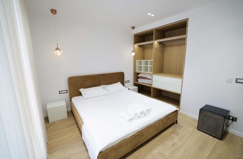 Tirana House | Noni Guesthouse