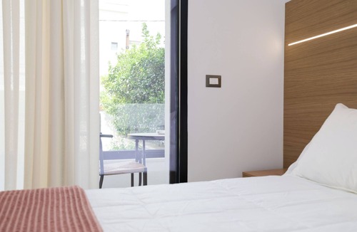 Tirana House | Noni Guesthouse