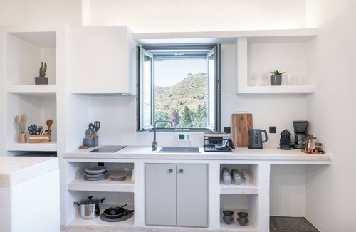 Korissia House | Nysa Kea - A Cycladic House 2
