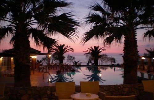 Trifylia Apartment | OASIS HOTEL KYPARISSIA