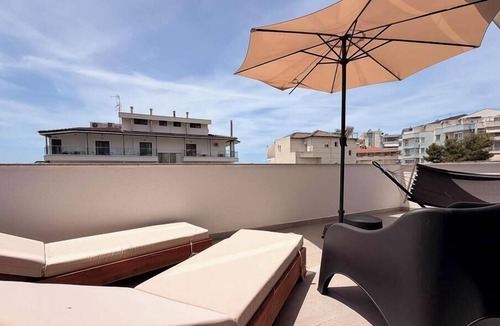 Kodrra House | "Ocean" – Adults Only (+16)