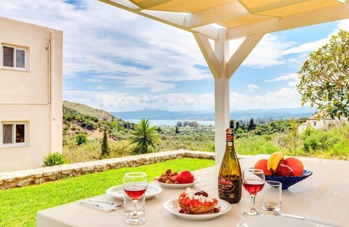 Exopoli Apartment | Oceana Suites & Villas - Cozy Sea View Suite