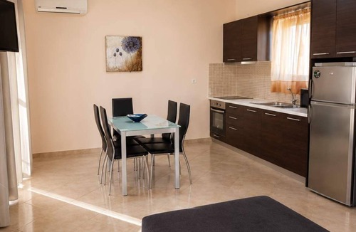 Exopoli Apartment | Oceana Suites & Villas - Family Suite Retreat