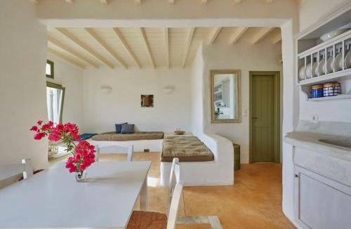 Naousa House | Ochre Dream, Beach front & Sunset villa Naousa