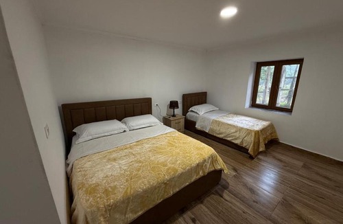 Theth House | Oda Pisha Theth
