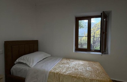 Theth House | Oda Pisha Theth