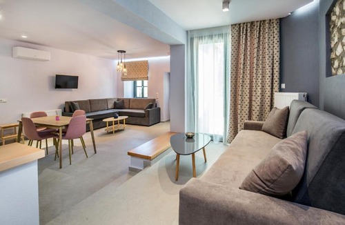 Thasos Apartment | Oikos Daretsou