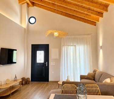Melikia House | Olea Verde Loft Apartment