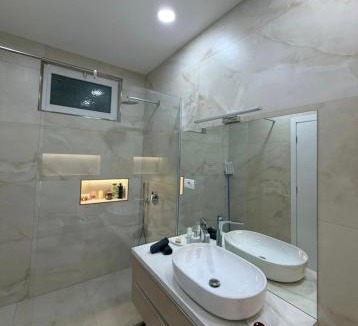 Librazhd Apartment | Olis View
