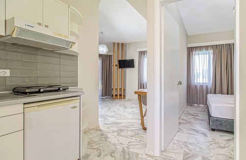 Maleme Hotel | Oliva Beach Studios & Apartments