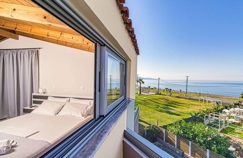 Maleme Hotel | Oliva Beach Studios & Apartments