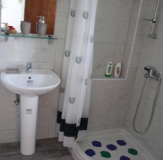 Adelianos Kampos Apartment | Olive apartment