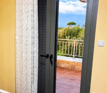 Kiparissia Apartment | Olive Coast House 3 100m from the sea