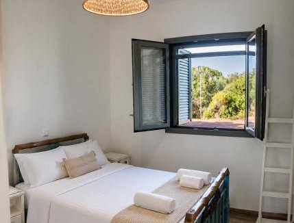 Kiparissia House | Olive Coast Houses