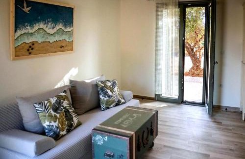 Kiparissia House | Olive Coast Houses
