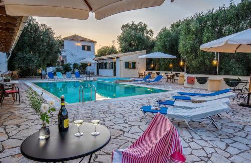Makratika Apartment | Famous Sporting Event Paxos Villas & Apartments
