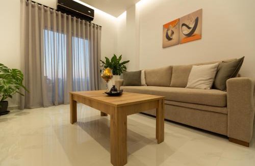 Korinthos Apartment | On The Waves Suites