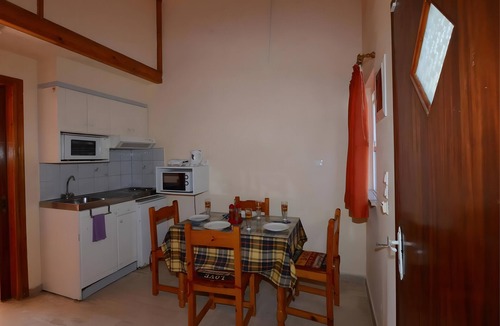 Acharavi Apartment | One Bedroom 4 Apartment with Mountain View, Wi-Fi and Air Conditioning
