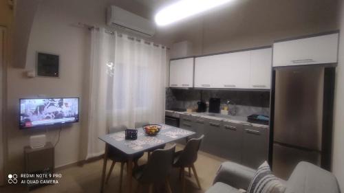 Plomari House | Orange Grove